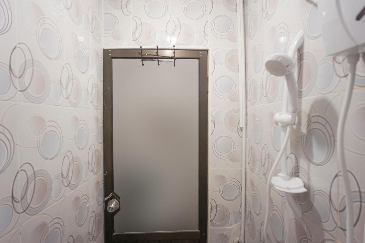 Oyo 2598 Hotel Chocolate Langsa Zewnętrze zdjęcie