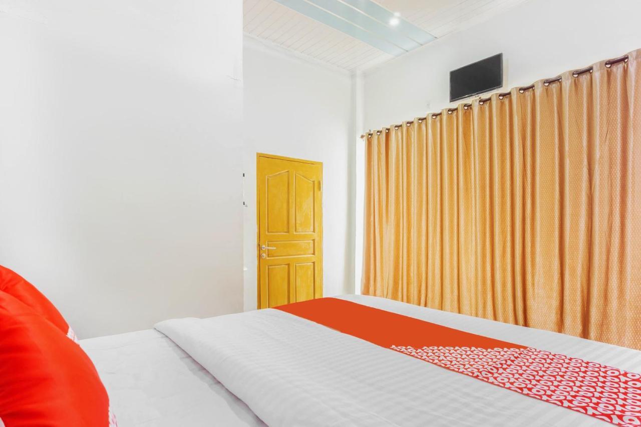 Oyo 2598 Hotel Chocolate Langsa Zewnętrze zdjęcie